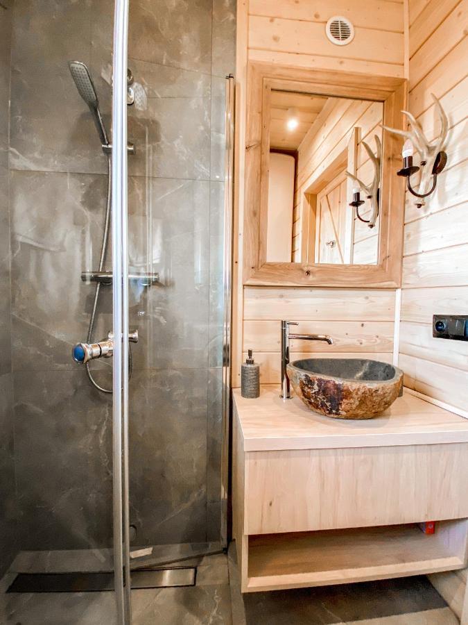 Osada Janosika Jacuzzi Drewniany Domek Na Odludziu Klikuszowa エクステリア 写真